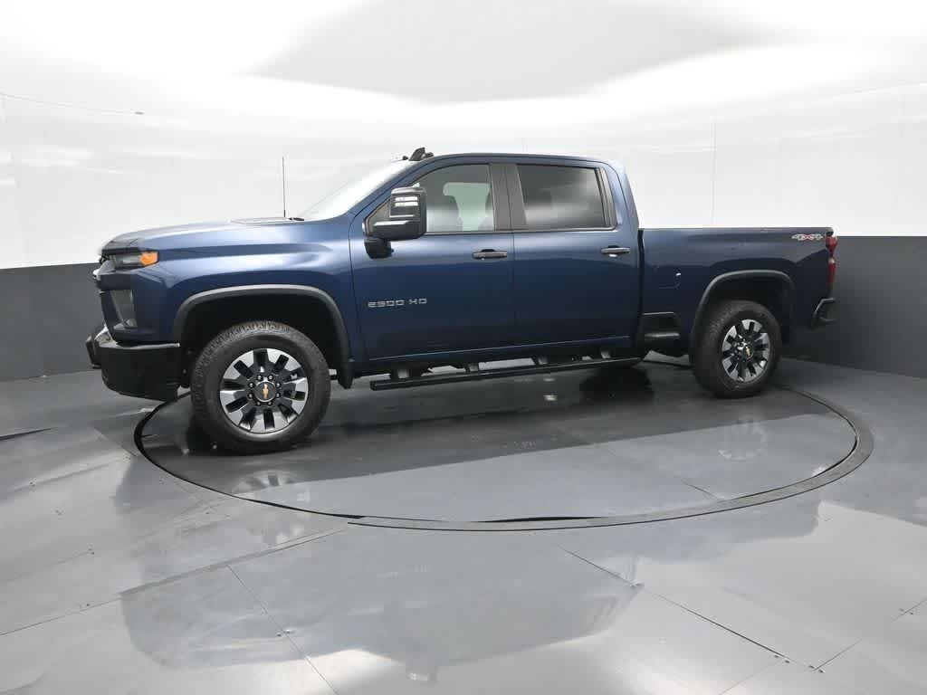 2021 Chevrolet Silverado 2500HD 4WD Crew Cab Standard Bed Custom