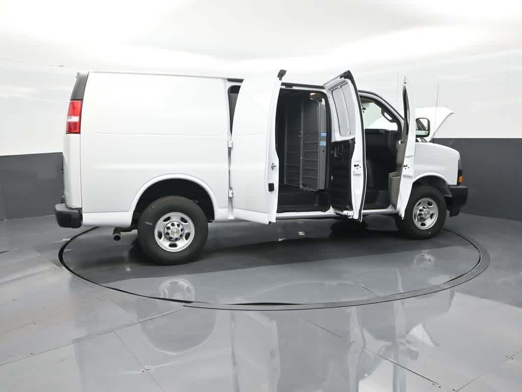 2024 Chevrolet Express Cargo RWD 2500 Regular Wheelbase WT