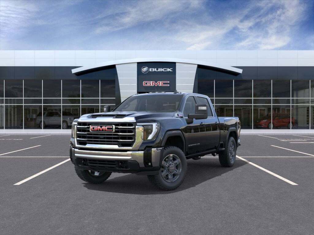 2025 GMC Sierra 2500HD 4WD Crew Cab Standard Bed SLE