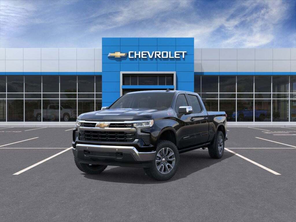 2026 Chevrolet Silverado 1500 4WD Crew Cab Standard Bed LT