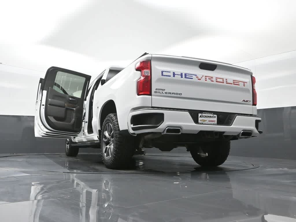 2020 Chevrolet Silverado 1500 4WD Crew Cab Short Bed RST