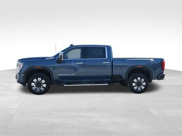 2025 GMC Sierra 2500HD 4WD Crew Cab Standard Bed Denali