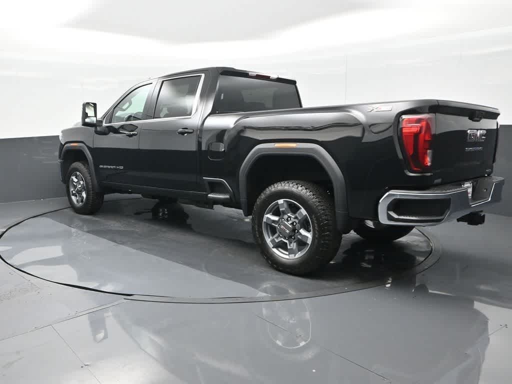 2025 GMC Sierra 2500HD 4WD Crew Cab Standard Bed SLE