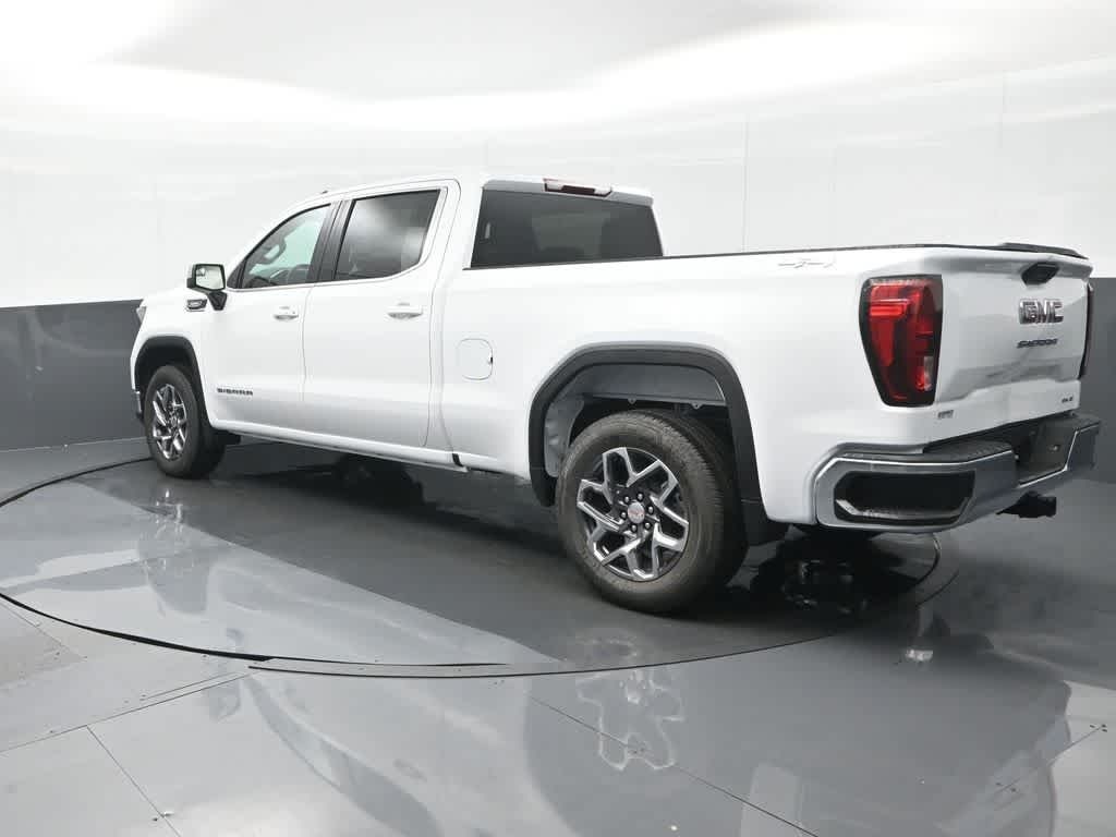 2025 GMC Sierra 1500 4WD Crew Cab Standard Box SLE