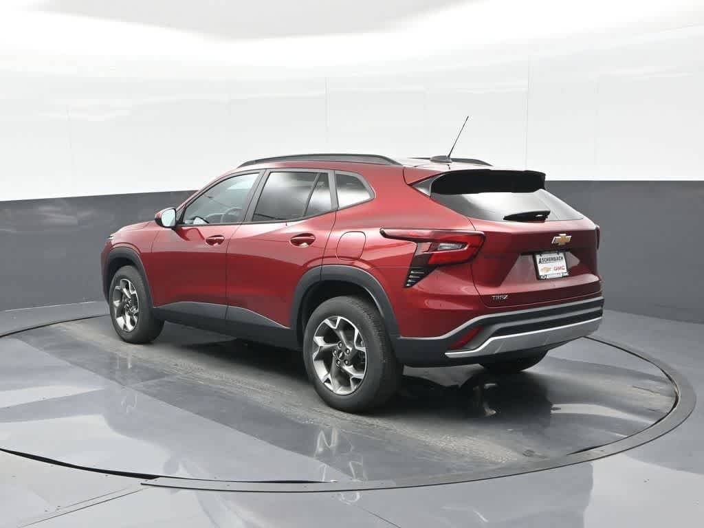 2024 Chevrolet Trax FWD LT