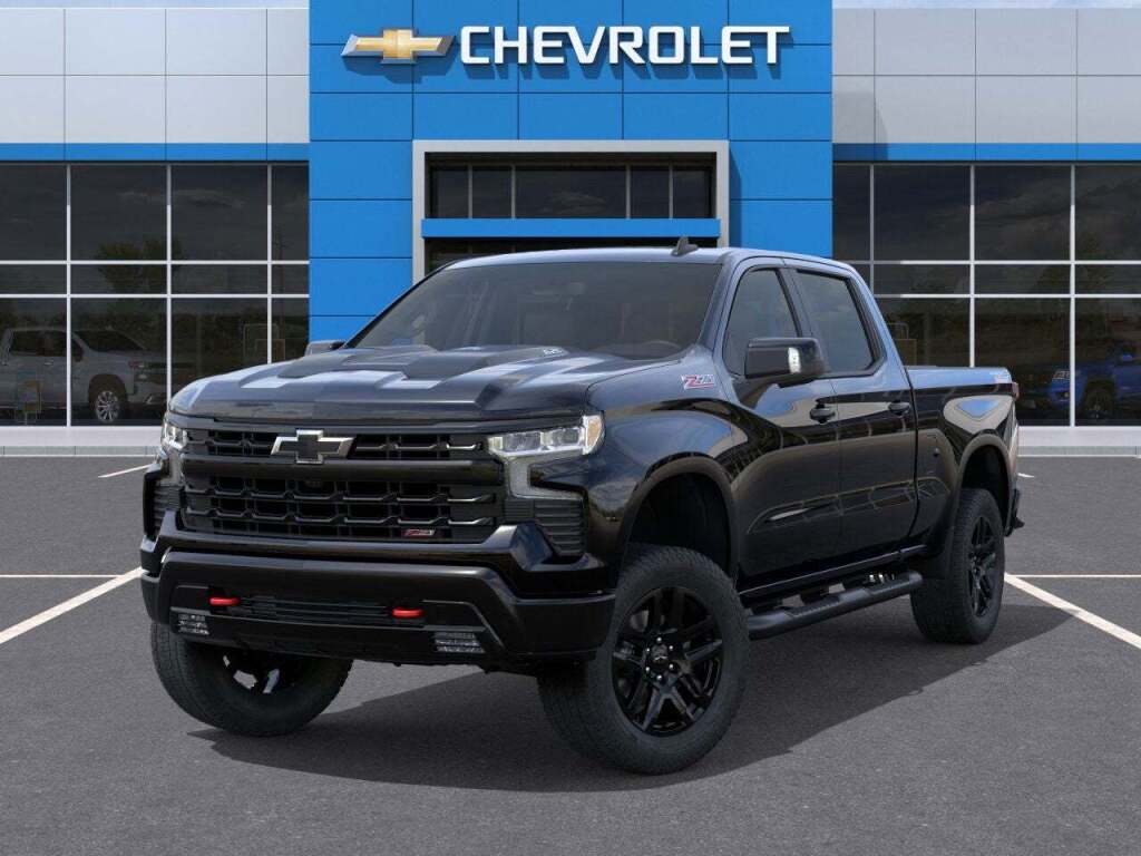 2026 Chevrolet Silverado 1500 4WD Crew Cab Standard Bed LT Trail Boss
