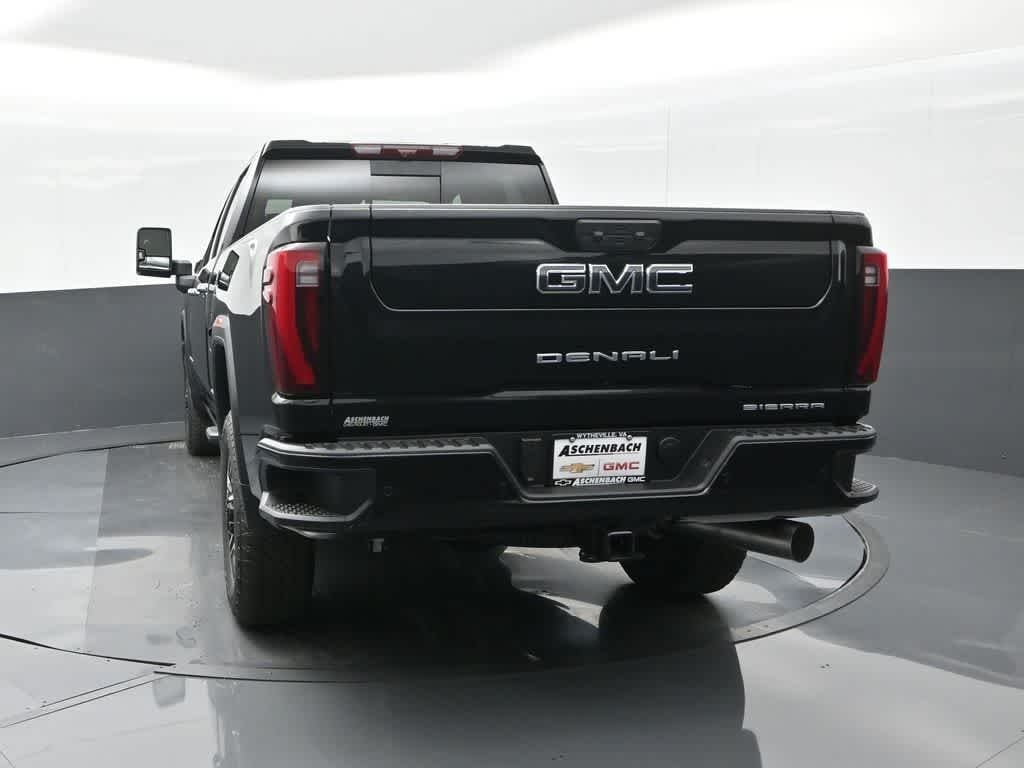 2025 GMC Sierra 2500HD 4WD Crew Cab Standard Bed Denali Ultimate