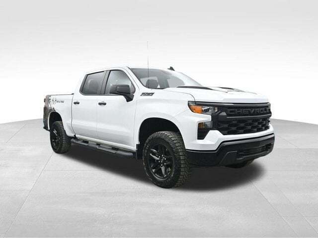 2023 Chevrolet Silverado 1500 4WD Crew Cab Short Bed Custom Trail Boss