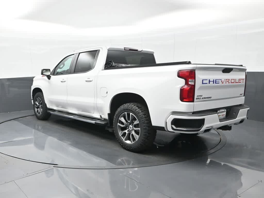 2020 Chevrolet Silverado 1500 4WD Crew Cab Short Bed RST