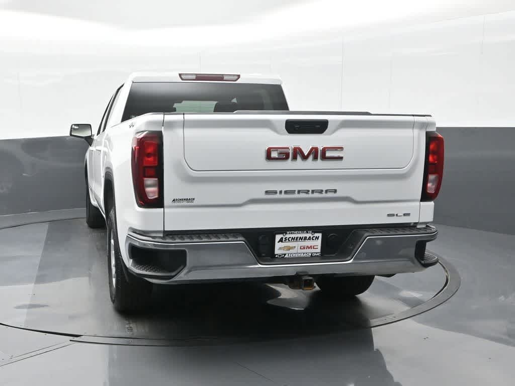 2023 GMC Sierra 1500 4WD Crew Cab Short Box SLE