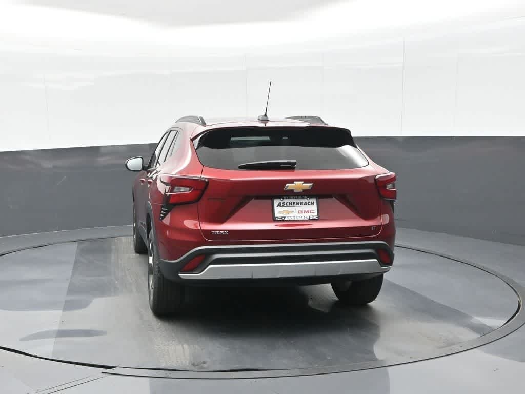 2024 Chevrolet Trax FWD LT