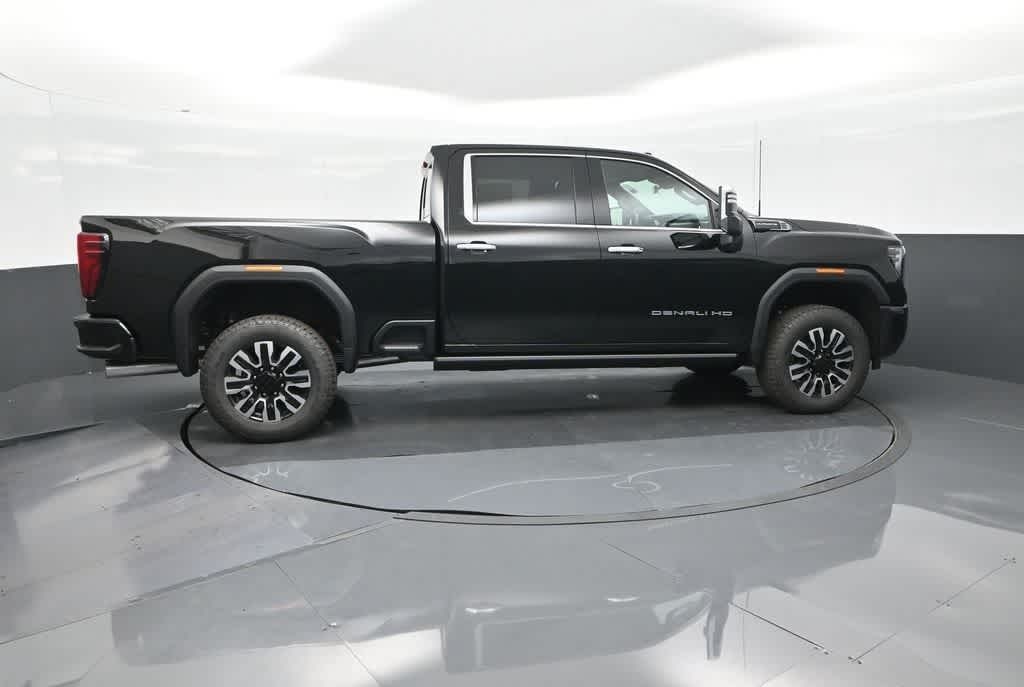 2025 GMC Sierra 2500HD 4WD Crew Cab Standard Bed Denali Ultimate