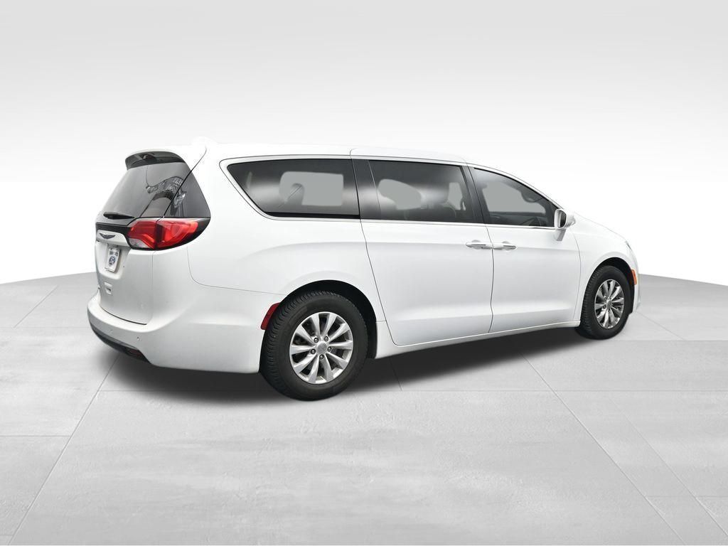 2019 Chrysler Pacifica Touring Plus