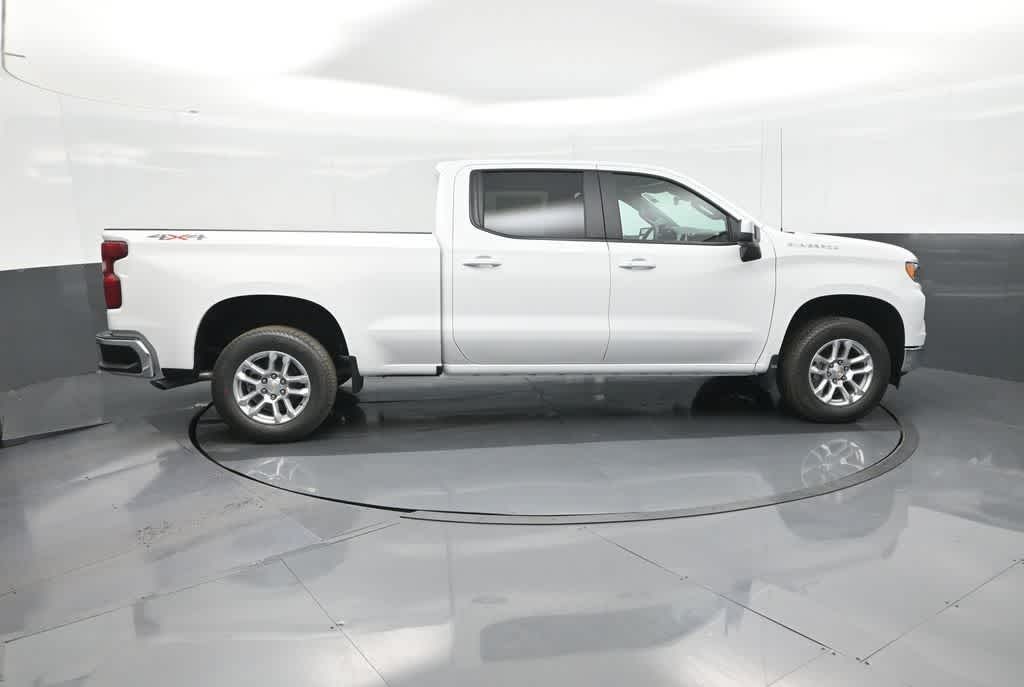 2026 Chevrolet Silverado 1500 4WD Crew Cab Standard Bed LT