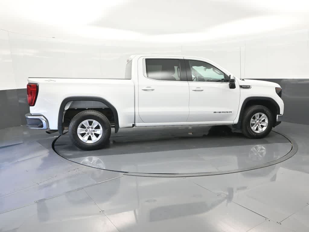 2023 GMC Sierra 1500 4WD Crew Cab Short Box SLE