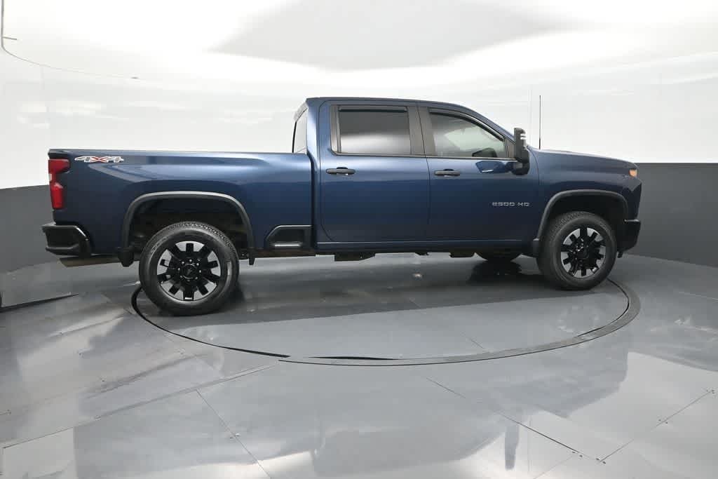 2020 Chevrolet Silverado 2500HD 4WD Crew Cab Standard Bed Custom