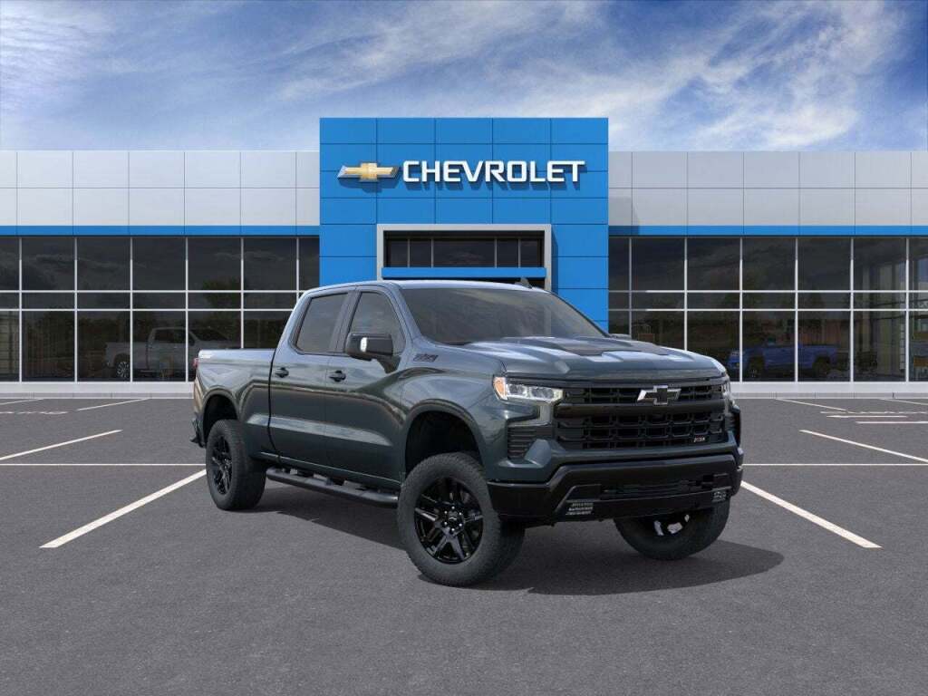 2026 Chevrolet Silverado 1500 4WD Crew Cab Standard Bed LT Trail Boss