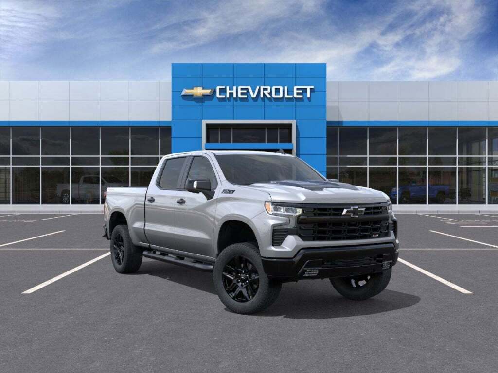 2026 Chevrolet Silverado 1500 4WD Crew Cab Standard Bed LT Trail Boss