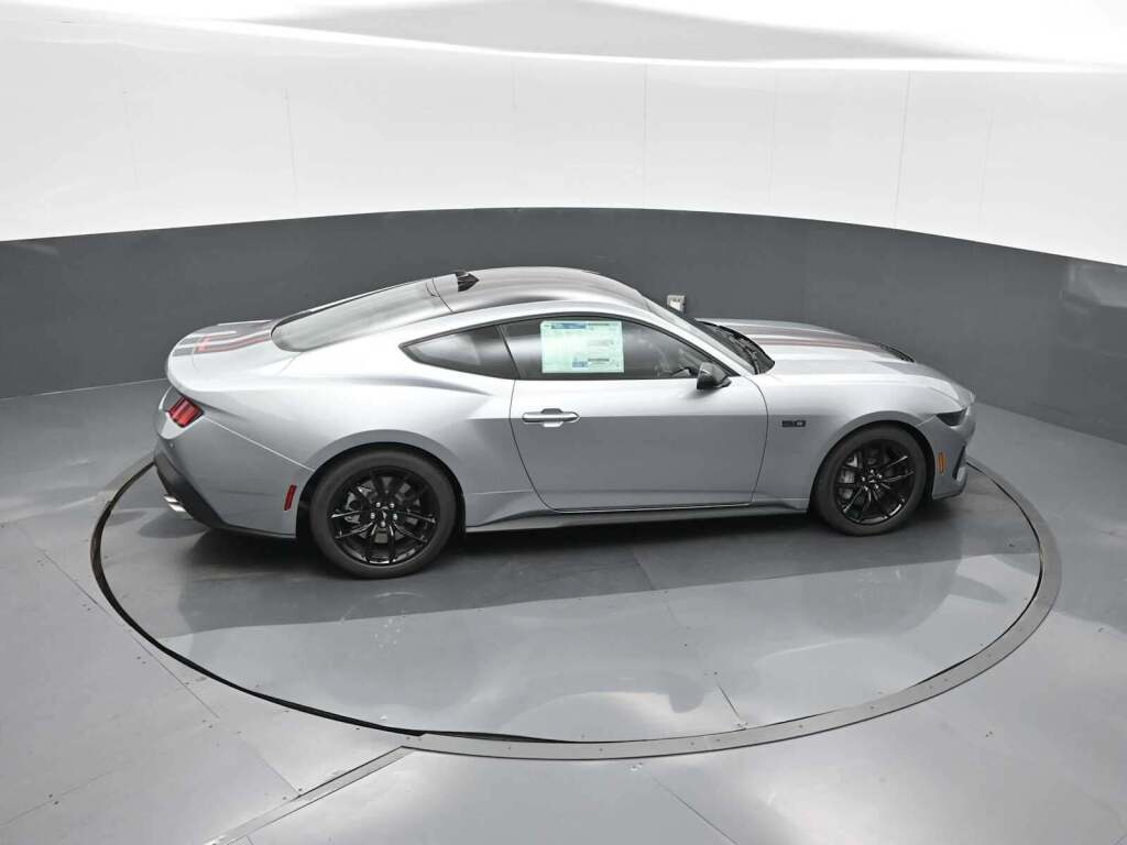 2025 Ford Mustang GT Premium Fastback