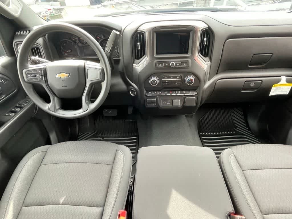 2025 Chevrolet Silverado 2500HD Custom