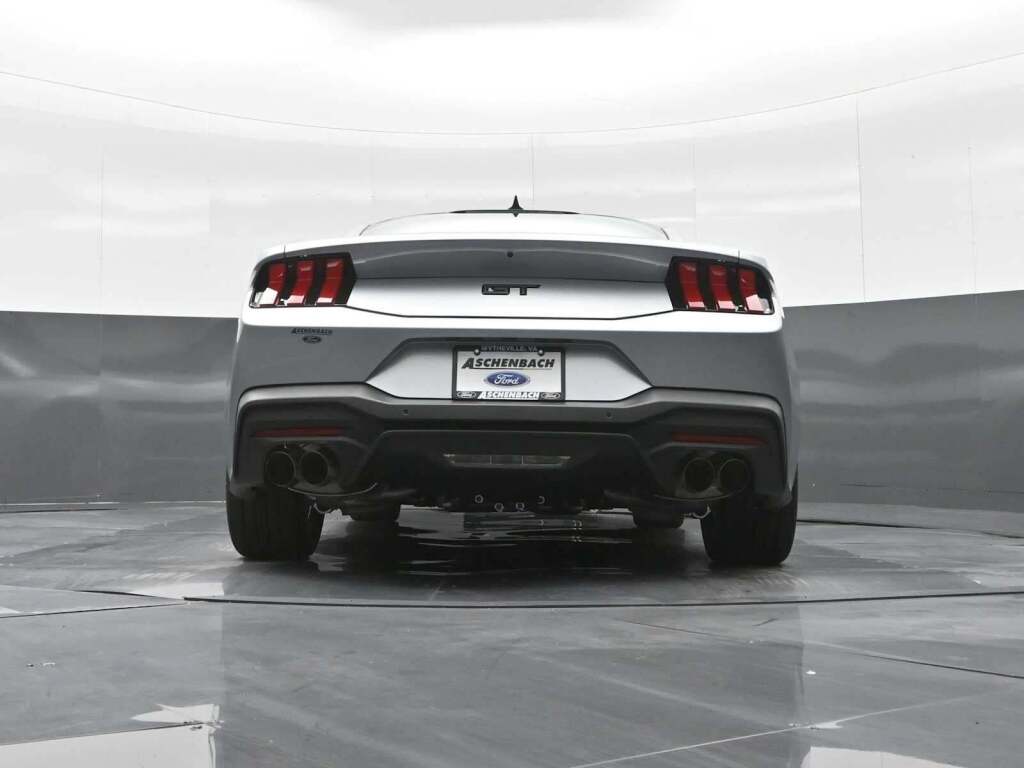2025 Ford Mustang GT Premium Fastback