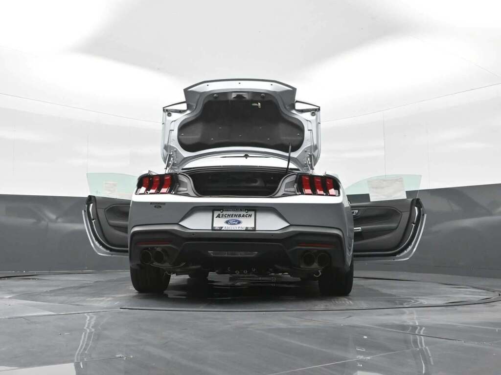 2025 Ford Mustang GT Premium Fastback