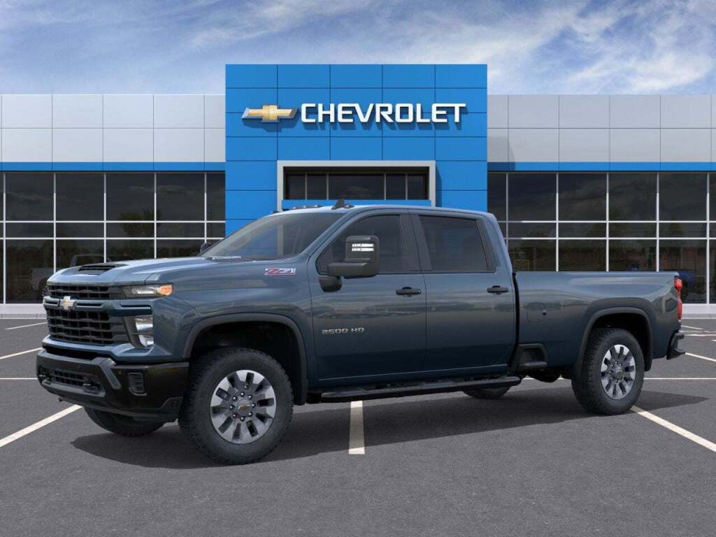 2025 Chevrolet Silverado 2500HD Custom