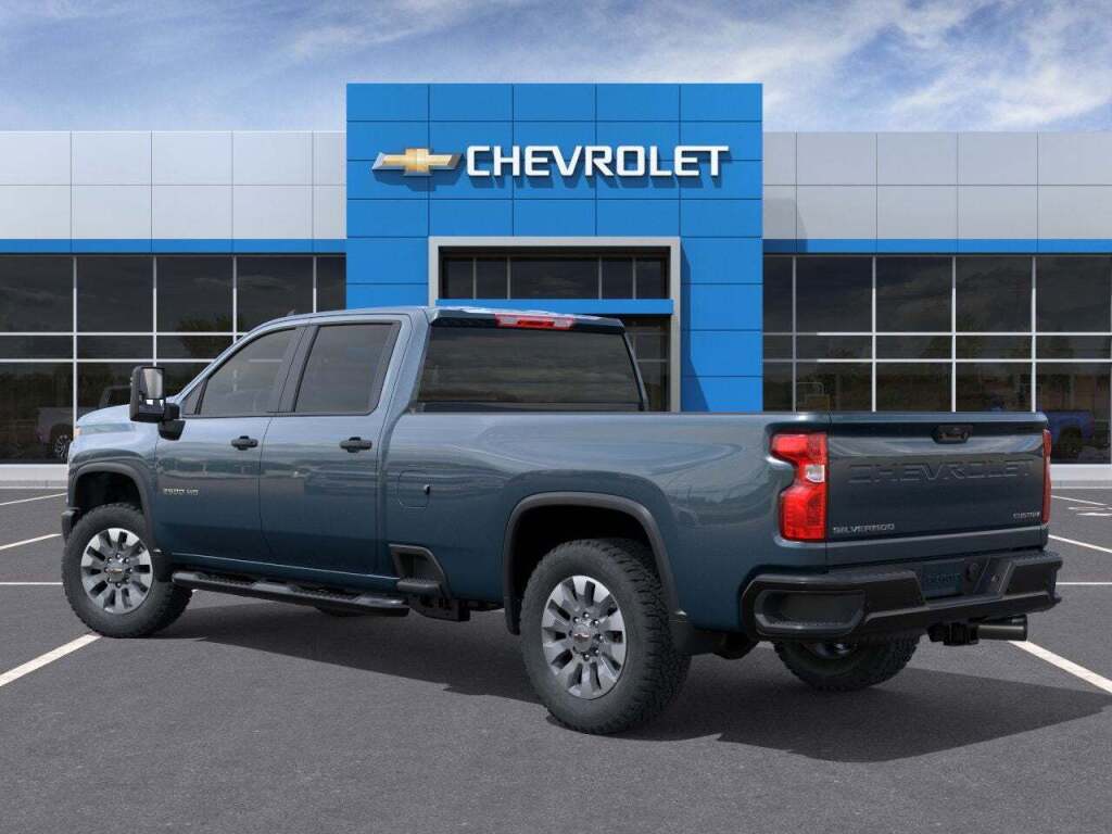 2025 Chevrolet Silverado 2500HD Custom