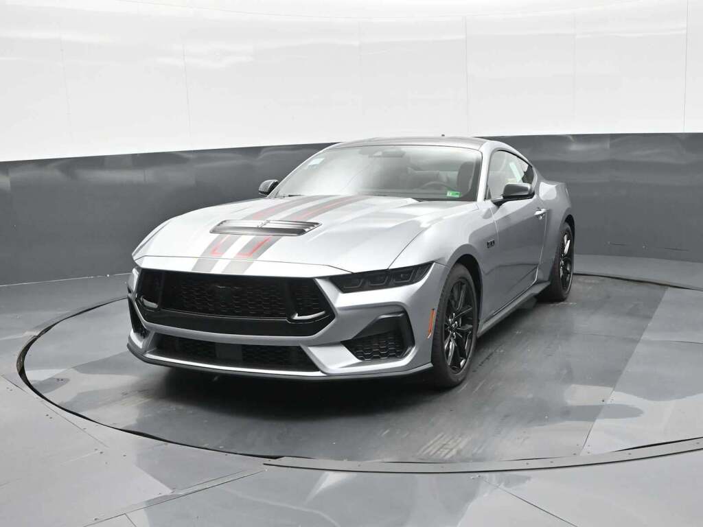 2025 Ford Mustang GT Premium Fastback