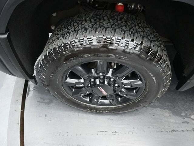 2024 GMC Sierra 2500HD 4WD Crew Cab Standard Bed AT4