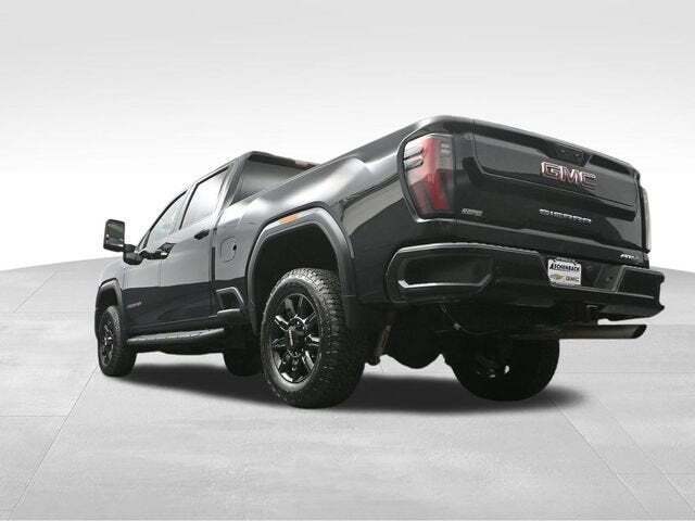 2024 GMC Sierra 2500HD 4WD Crew Cab Standard Bed AT4