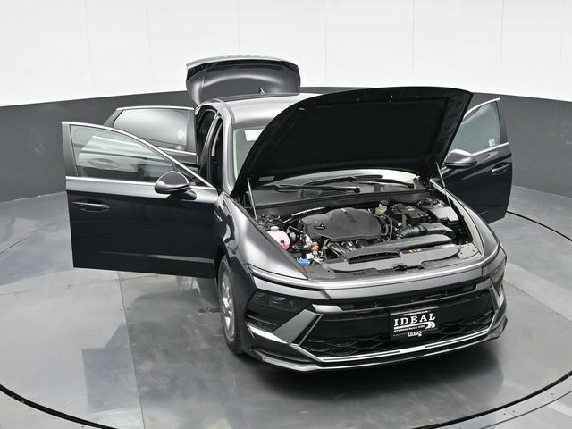 2025 Hyundai Sonata SE
