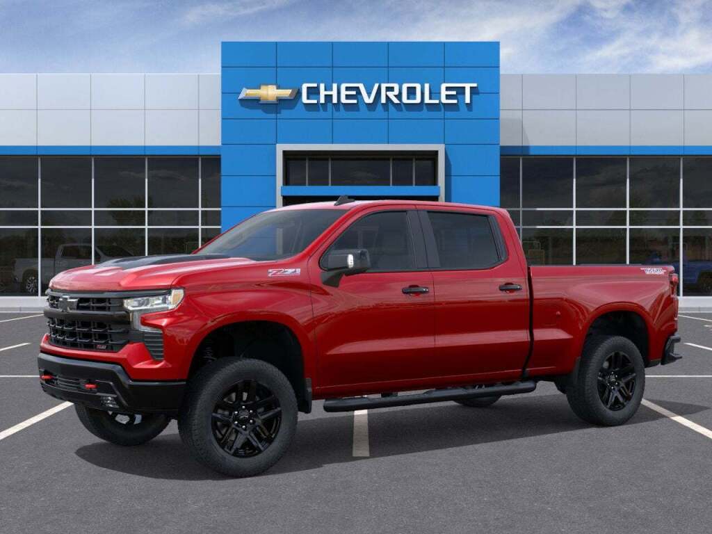 2026 Chevrolet Silverado 1500 4WD Crew Cab Short Bed LT Trail Boss