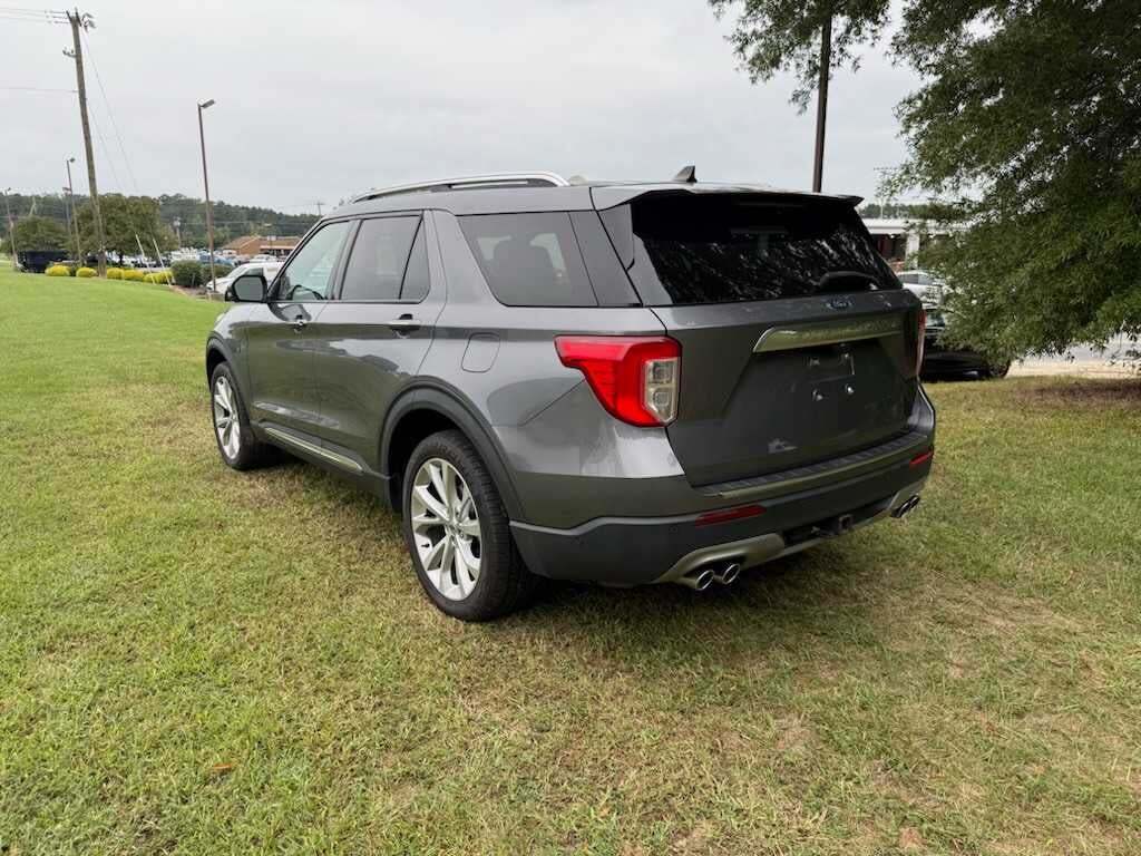 2021 Ford Explorer Platinum