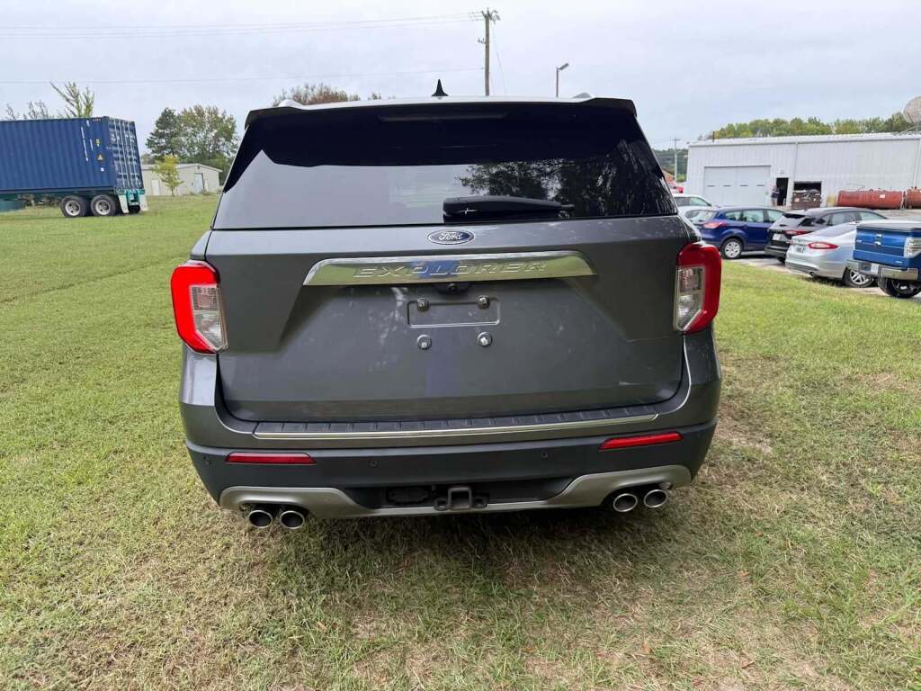 2021 Ford Explorer Platinum