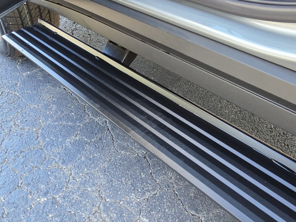 2026 Chevrolet Suburban Premier, 4WD