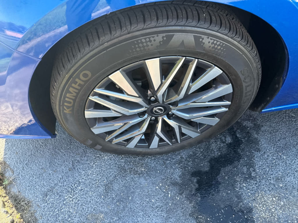 2025 Nissan Altima SV FWD