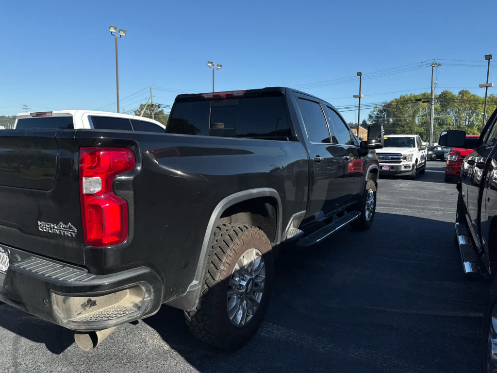 2022 Chevrolet Silverado 2500HD 4WD Crew Cab Standard Bed High Country