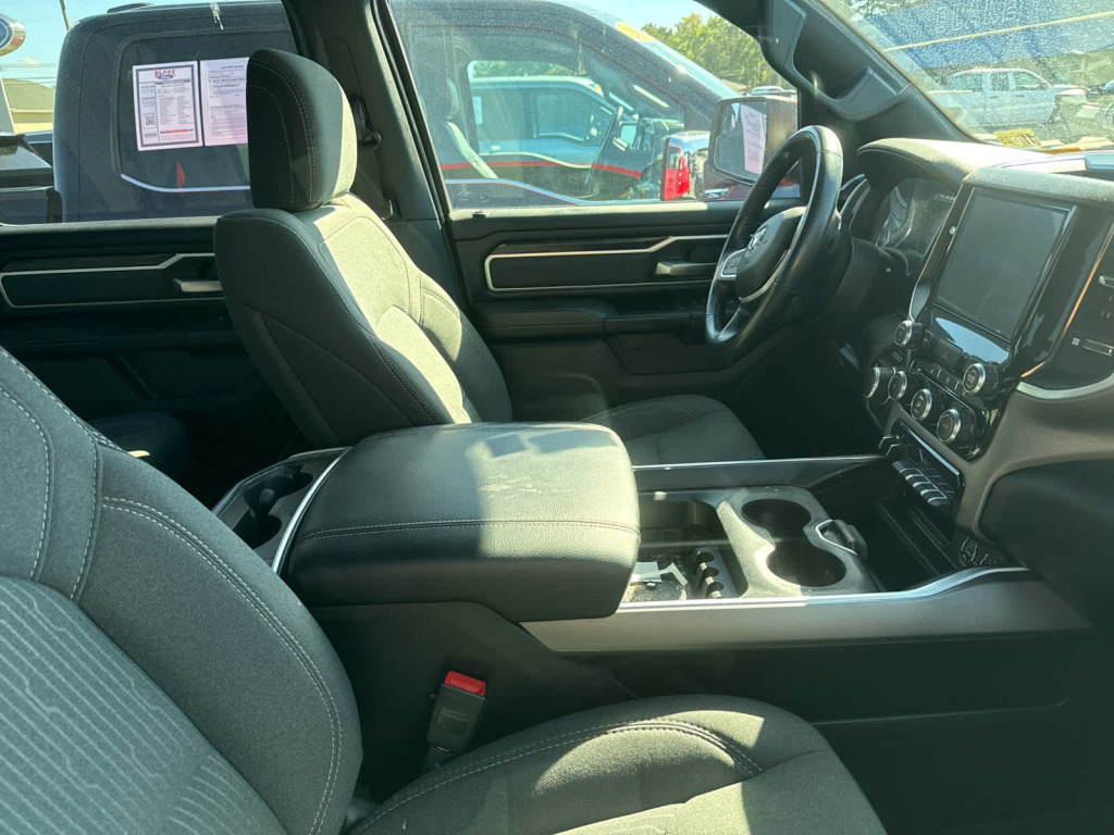 2022 Ram 1500 Big Horn Crew Cab 4x4 5'7" Box