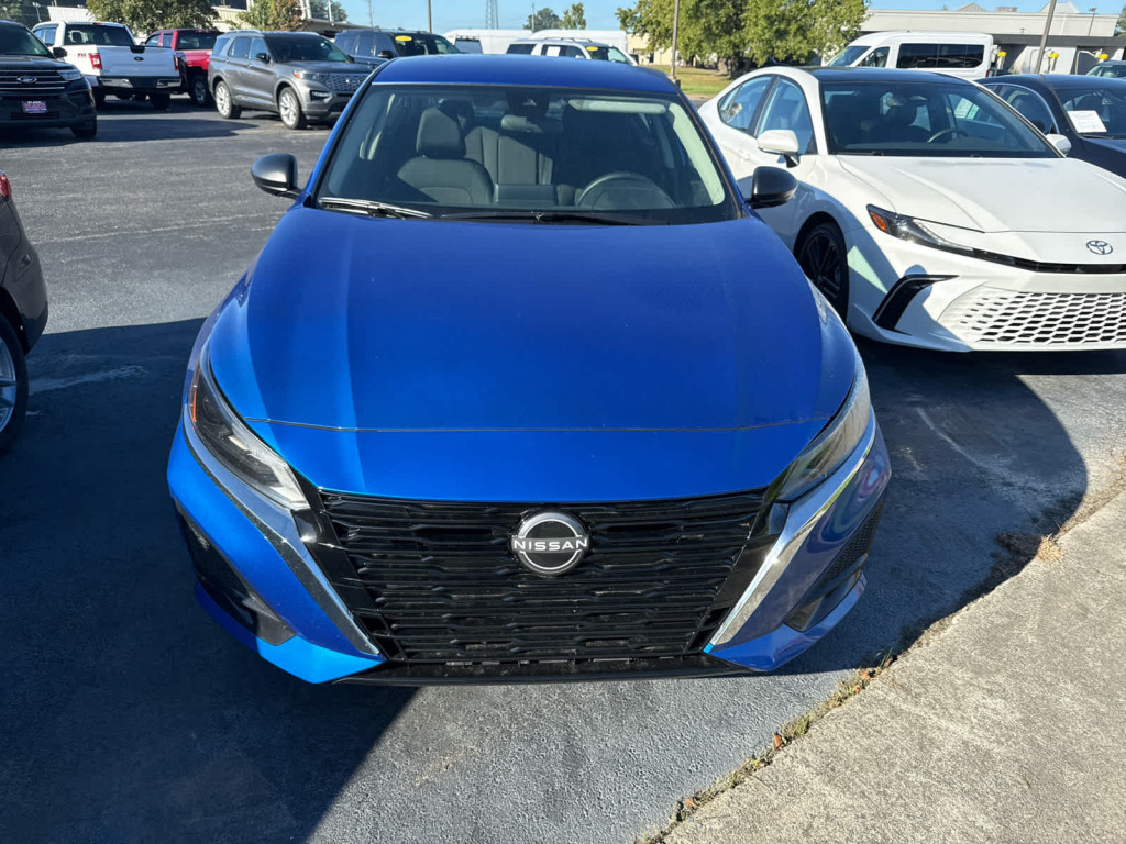 2025 Nissan Altima SV FWD