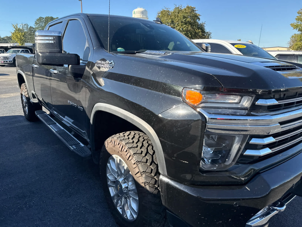 2022 Chevrolet Silverado 2500HD 4WD Crew Cab Standard Bed High Country