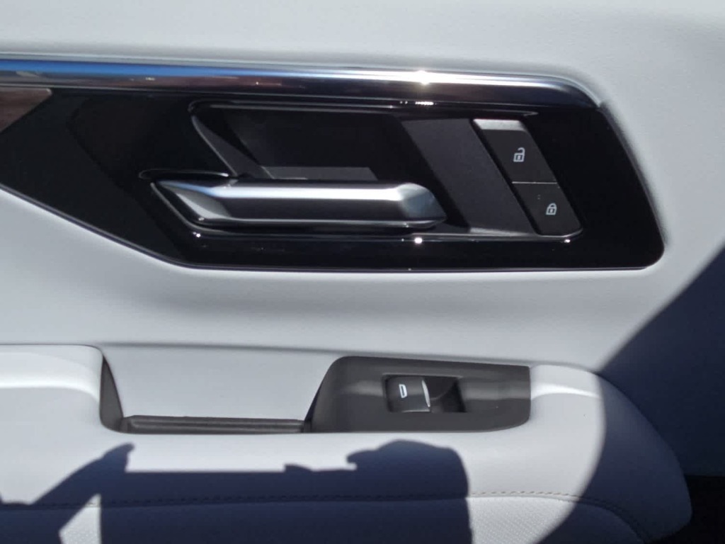 2026 Chevrolet Suburban Premier, 4WD