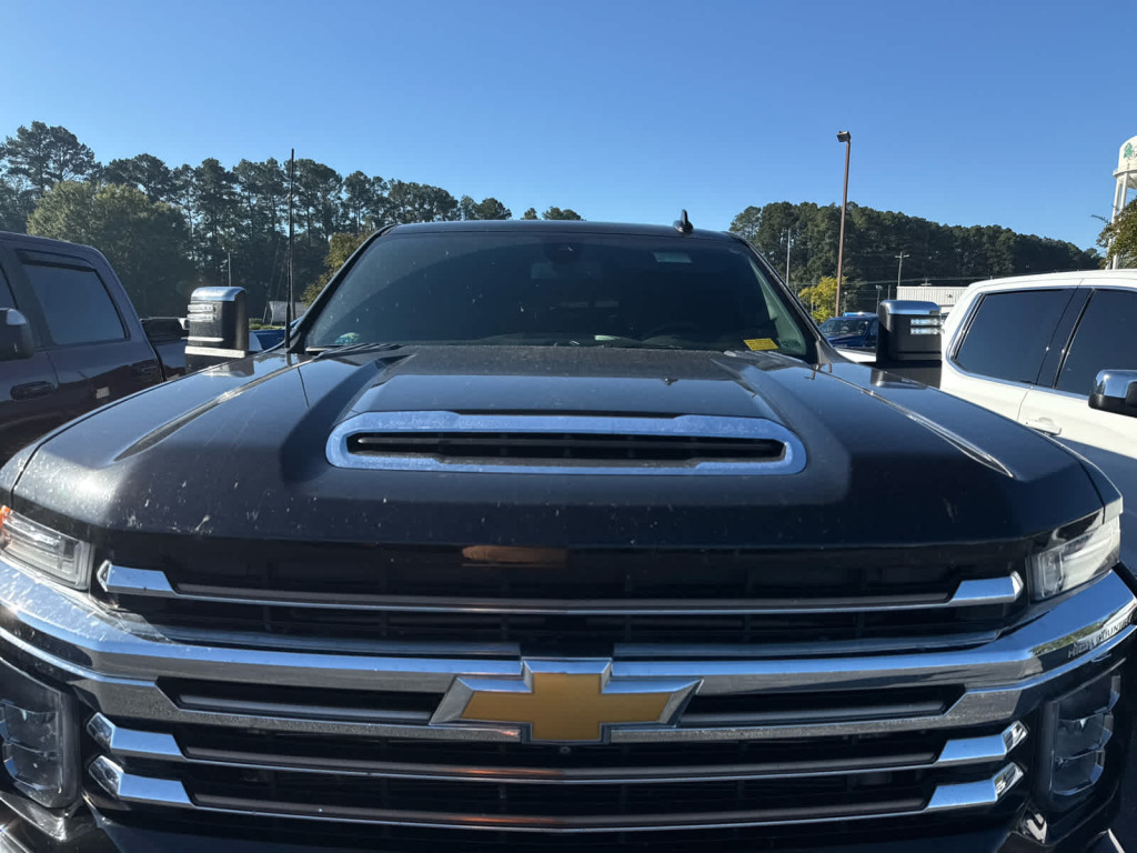 2022 Chevrolet Silverado 2500HD 4WD Crew Cab Standard Bed High Country