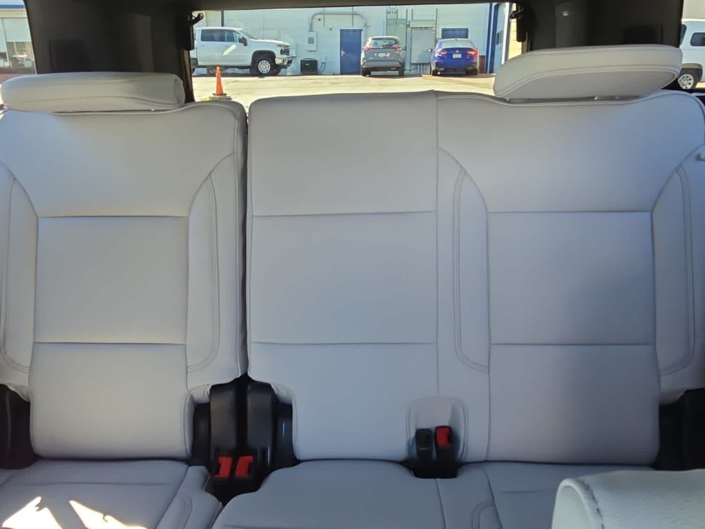 2026 Chevrolet Suburban Premier, 4WD