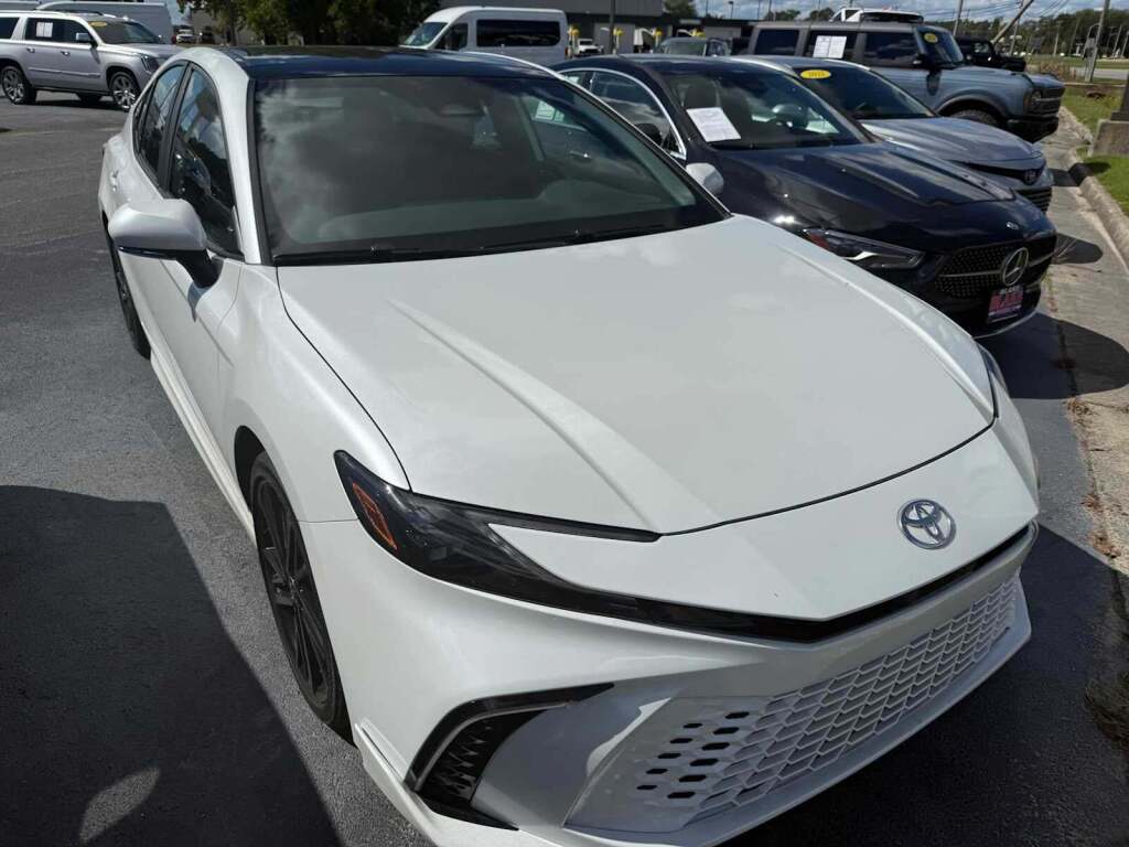 2025 Toyota Camry XSE