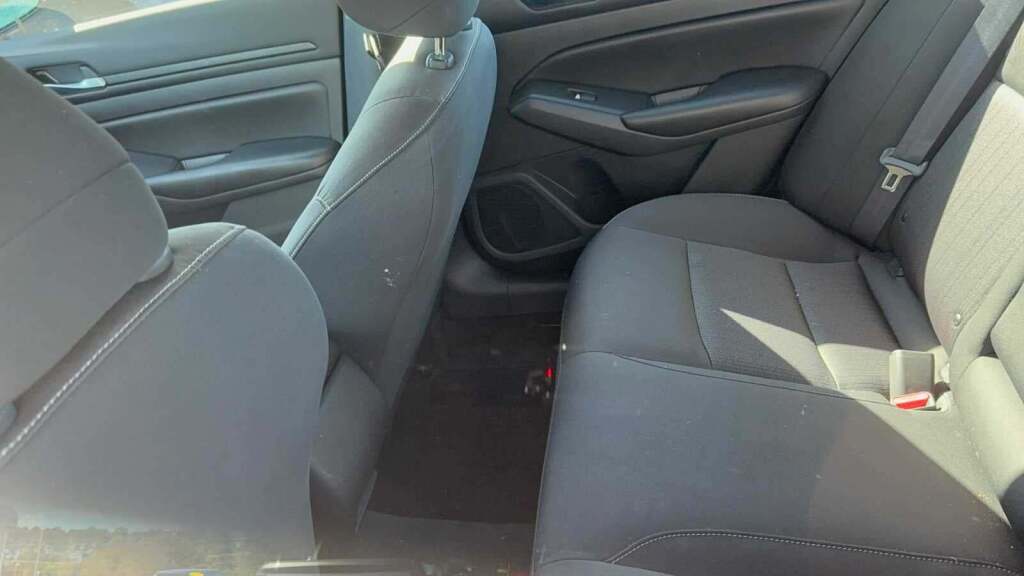 2022 Nissan Altima S FWD