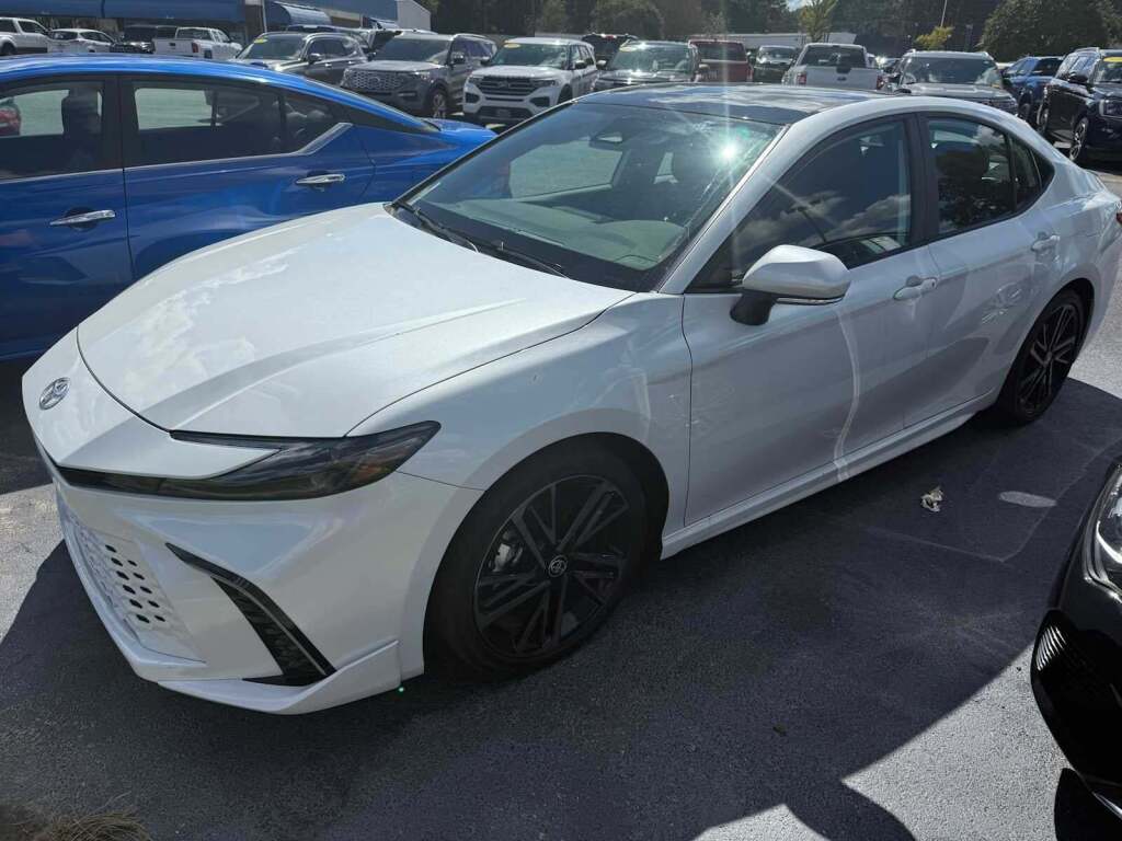 2025 Toyota Camry XSE