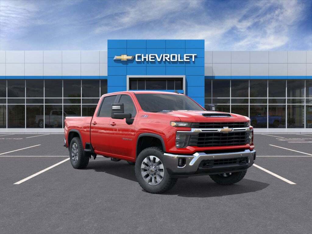 2026 Chevrolet Silverado 2500HD Crew Cab, Standard Bed, LT, 4WD