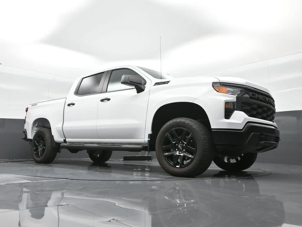 2024 Chevrolet Silverado 1500 4WD Crew Cab Short Bed Custom Trail Boss