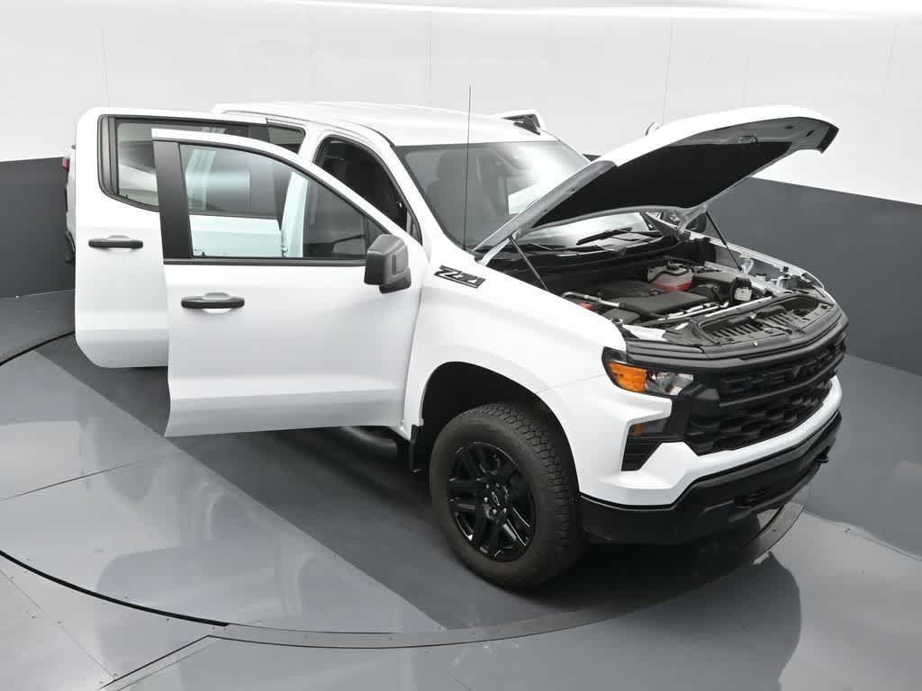 2024 Chevrolet Silverado 1500 4WD Crew Cab Short Bed Custom Trail Boss